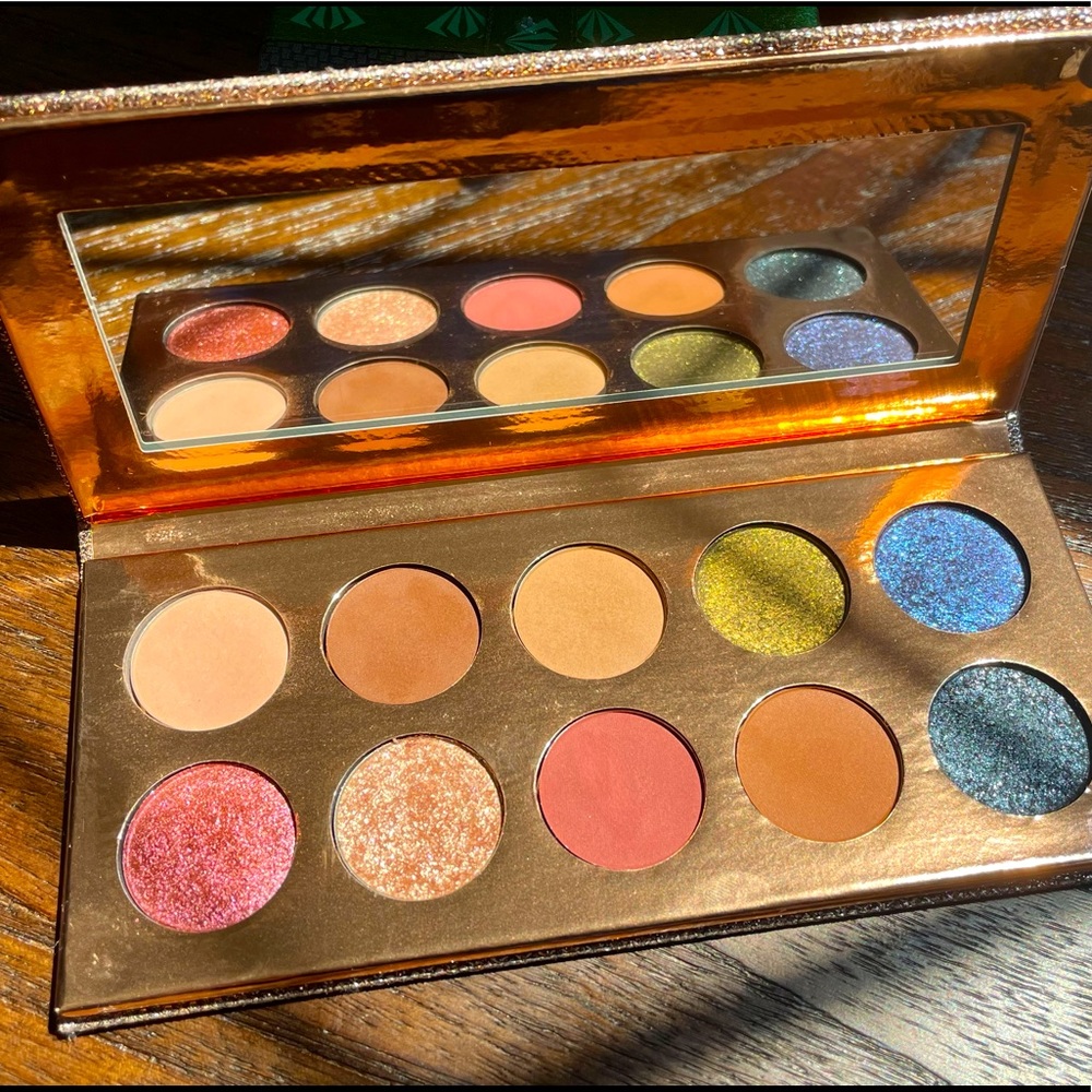 Dose of Colors - Desi x Katy Friendcation Palette